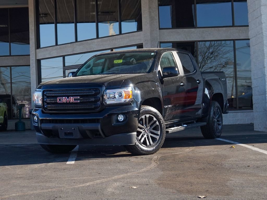 Used 2020 GMC Canyon SLE w/ Elevation Edition image 6
