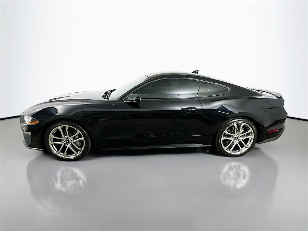 Used 2021 Ford Mustang GT Premium w/ Equipment Group 401A image 5