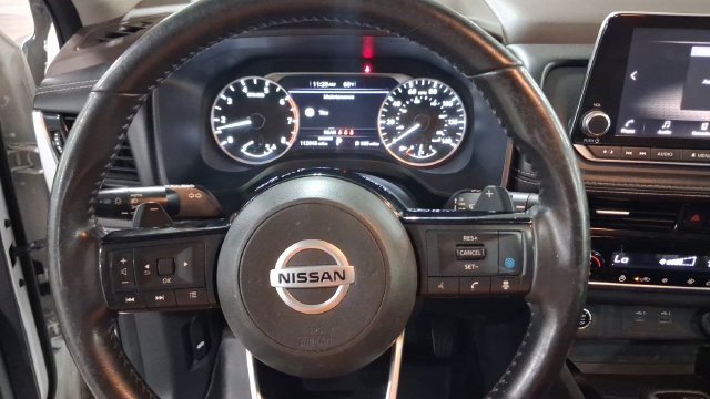 Used 2021 Nissan Rogue SV w/ Premium Package FWD image 14