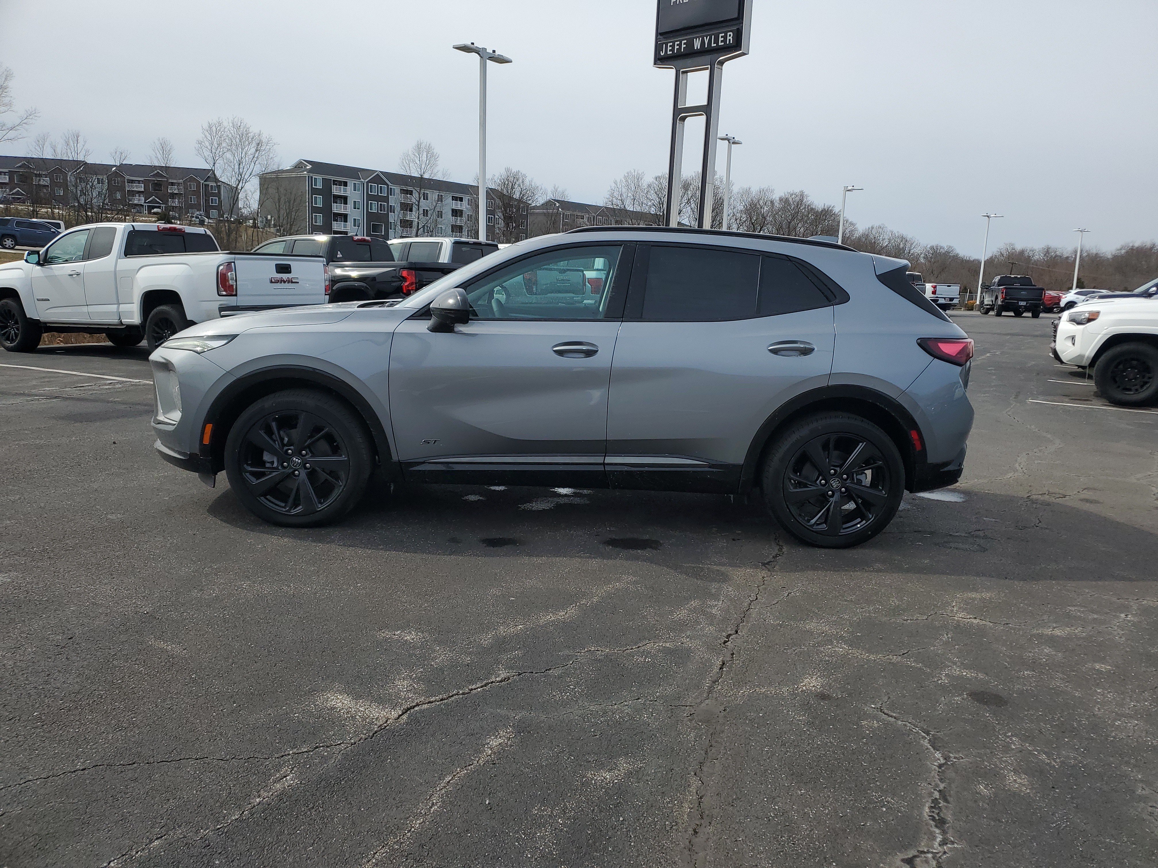 New 2026 Buick Envision Sport Touring AWD/4WD image 8