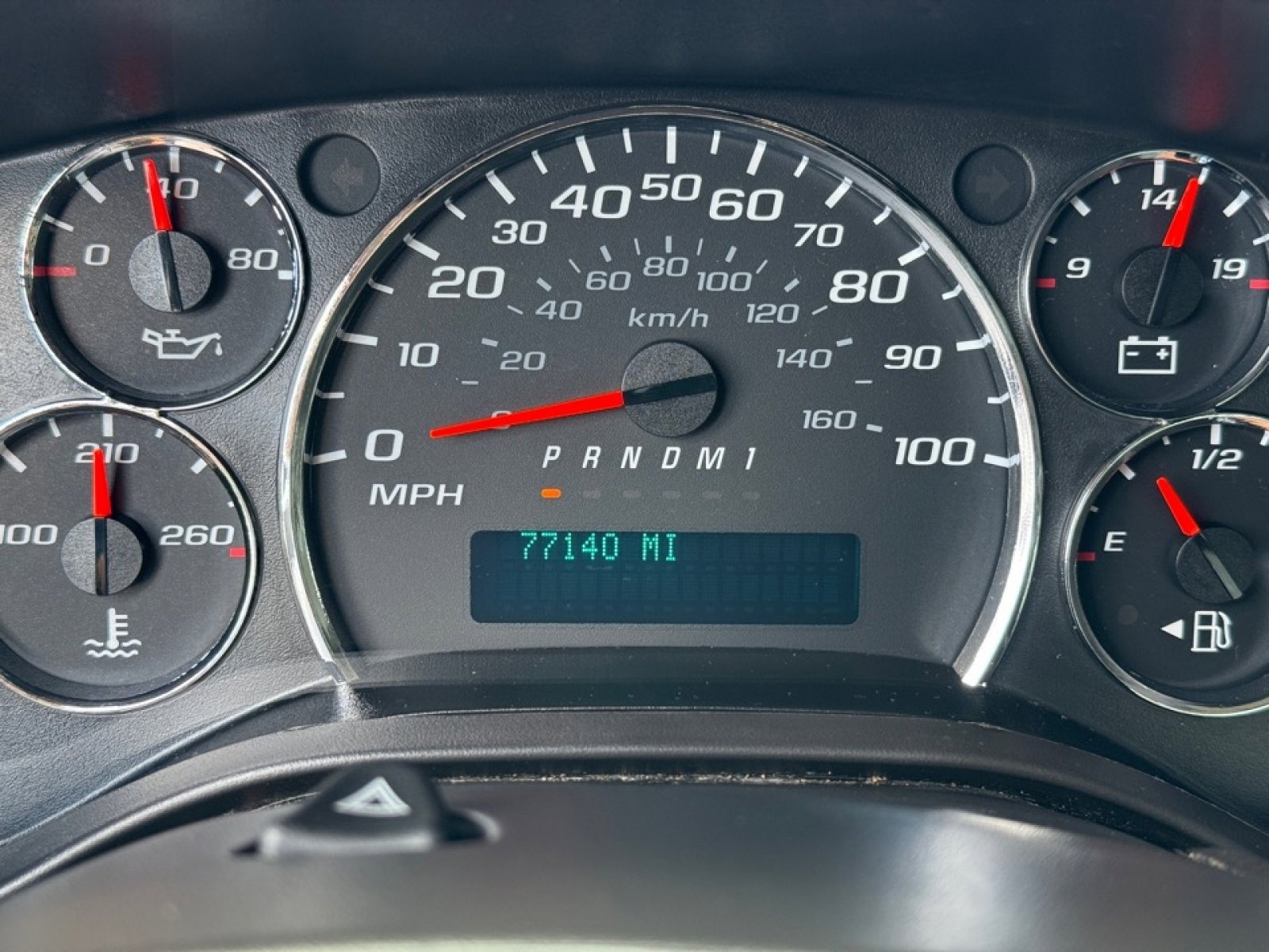 Used 2018 Chevrolet Express 2500 image 24