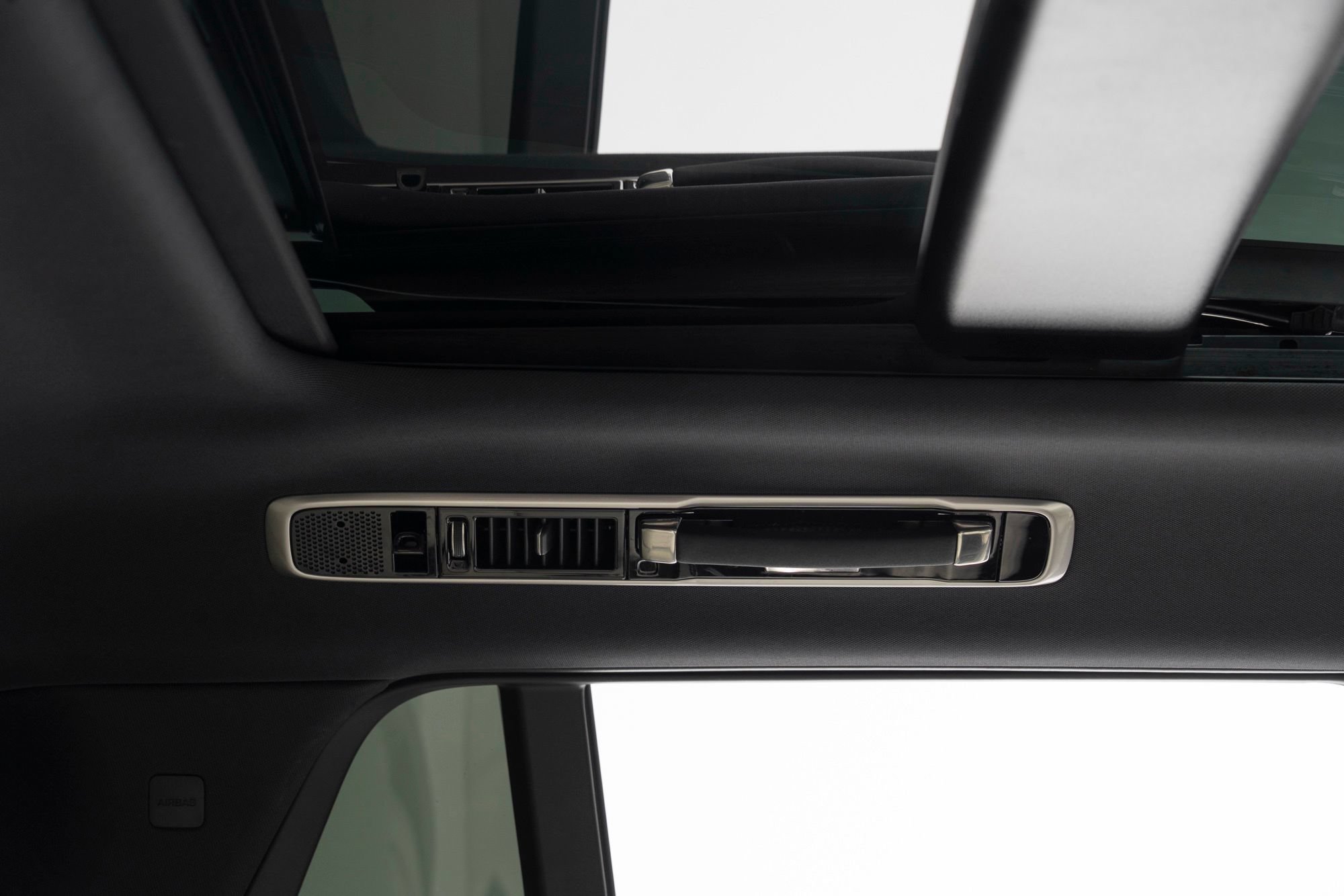 Used 2025 Land Rover Range Rover SE AWD/4WD image 42