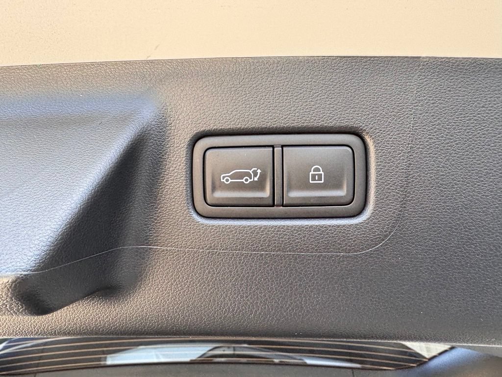 New 2026 Hyundai Santa Fe Calligraphy FWD image 17