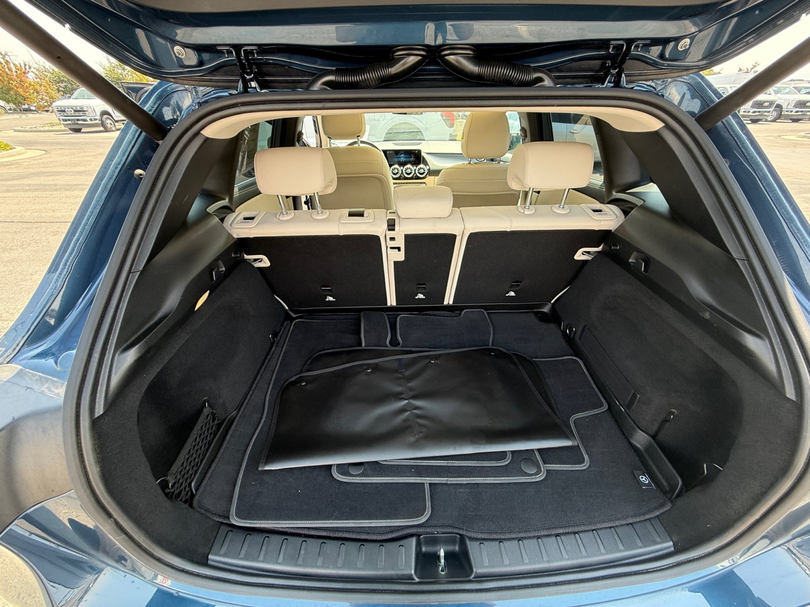 Certified 2021 Mercedes-Benz GLA 250 4MATIC image 34