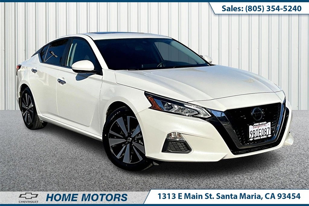 Used 2022 Nissan Altima 2.5 SV w/ SV Premium Package