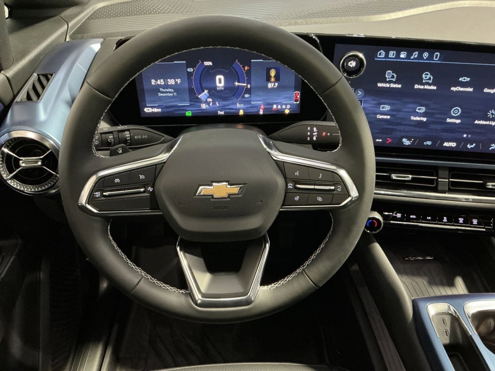 New 2026 Chevrolet Equinox EV LT image 24