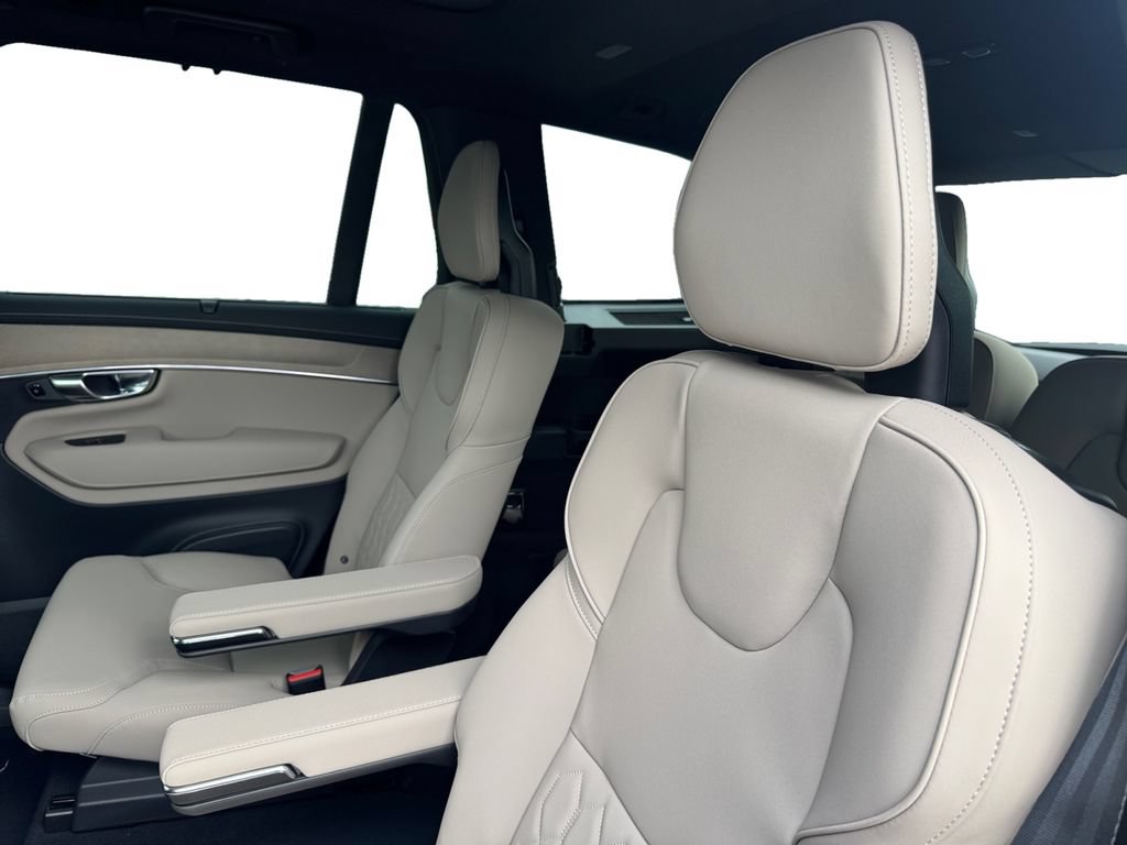 New 2027 Volvo XC90 B6 Plus AWD/4WD image 25