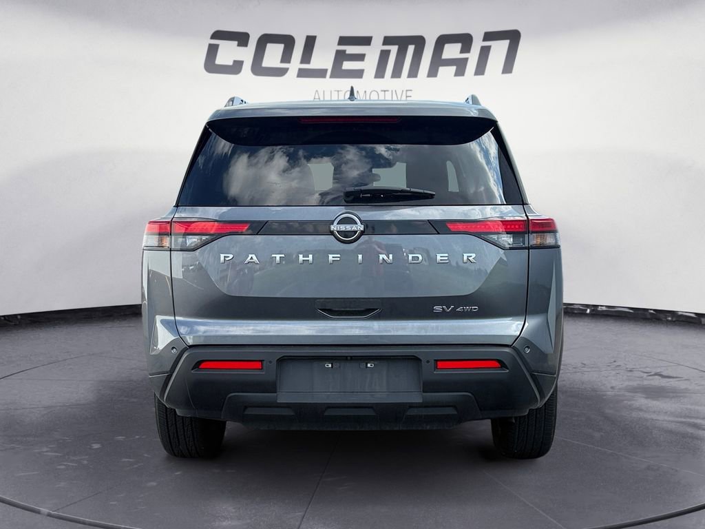 Used 2024 Nissan Pathfinder SV image 4