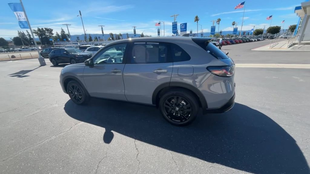Certified 2026 Honda HR-V Sport image 6