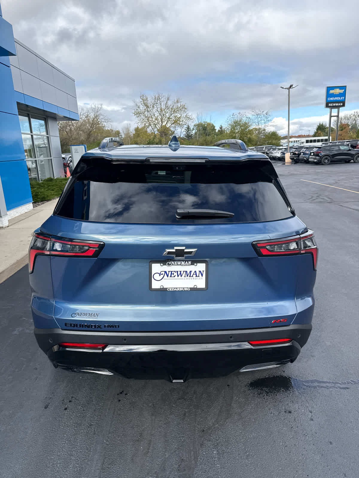 New 2027 Chevrolet Equinox RS w/ Safety and Technology Package AWD/4WD image 9