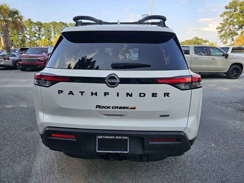 Used 2024 Nissan Pathfinder Rock Creek AWD/4WD image 5
