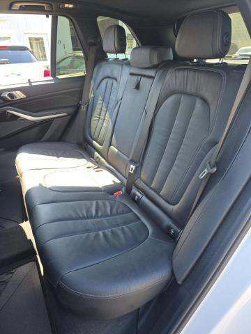 Used 2020 BMW X5 xDrive40i w/ Executive Package AWD/4WD image 9