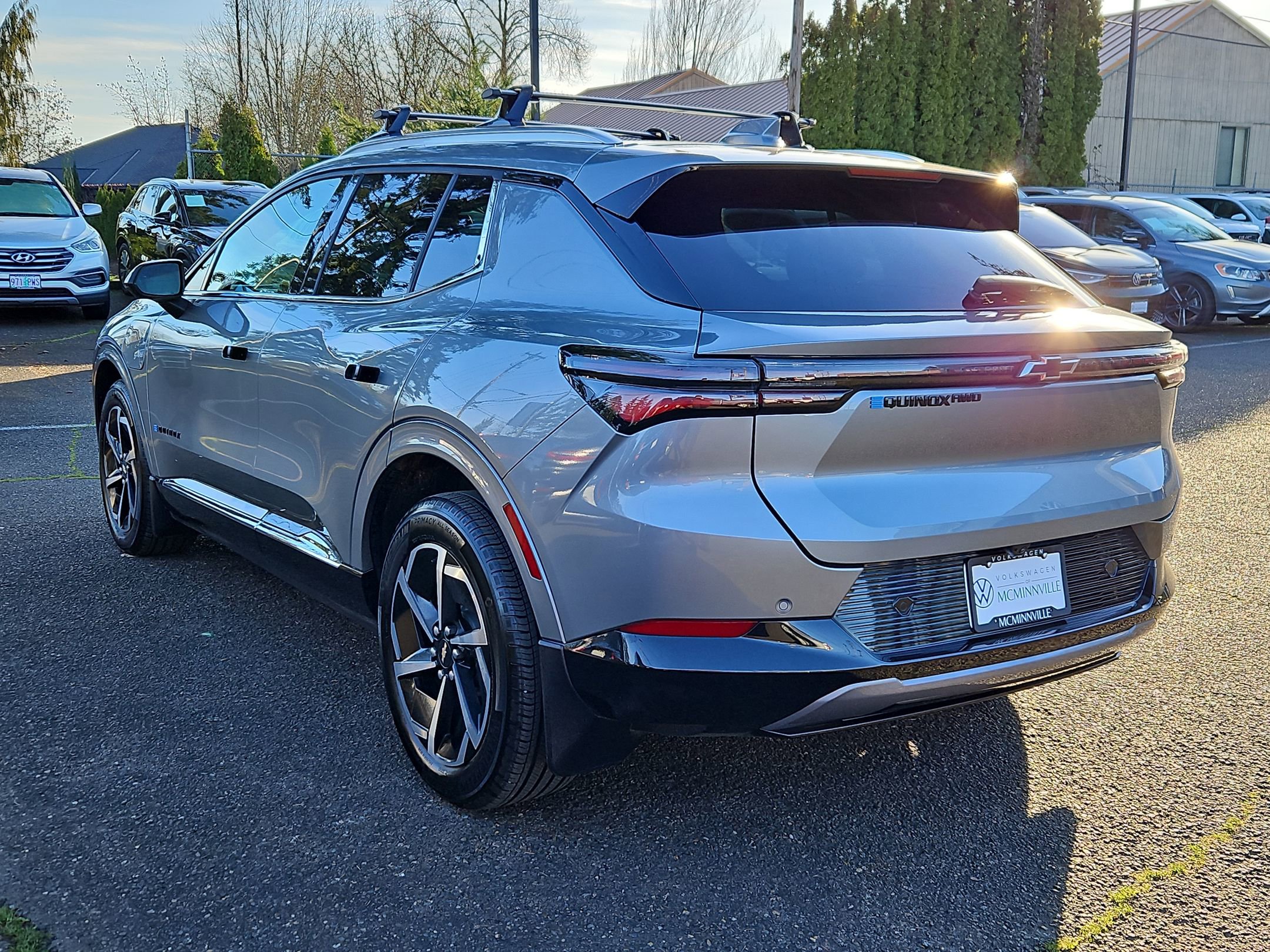 Used 2024 Chevrolet Equinox EV LT w/ LPO, Blackout Package image 3