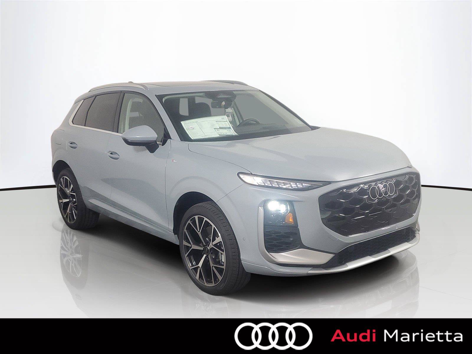 New 2026 Audi Q3 quattro 2.0T AWD/4WD image 1