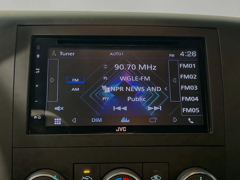 Used 2010 Chevrolet Silverado 1500 LT image 14