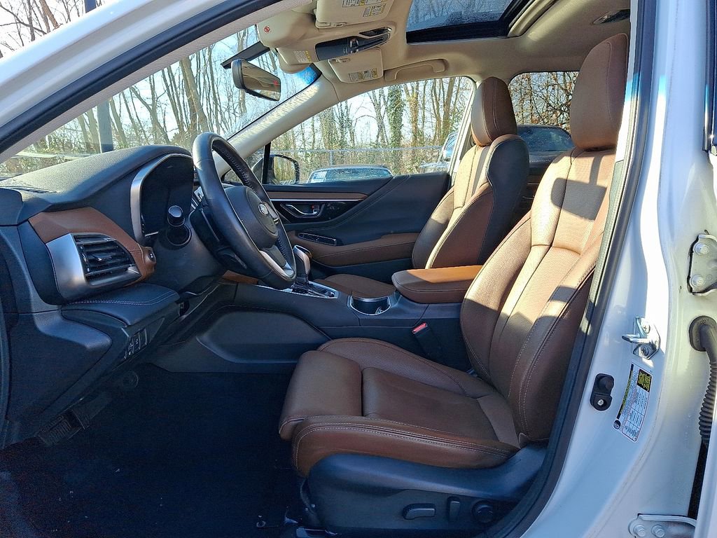Used 2022 Subaru Outback Touring image 12
