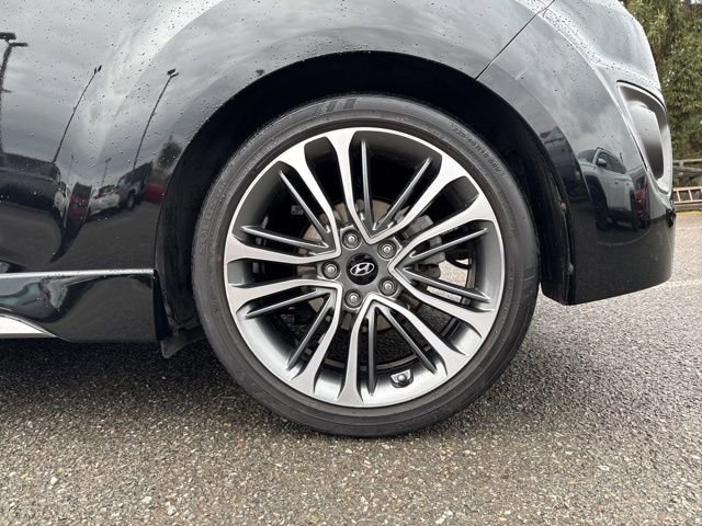 Used 2016 Hyundai Veloster Turbo image 18