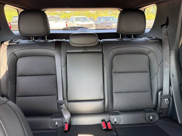 New 2027 Chevrolet Equinox LT w/ Convenience Package II FWD image 23