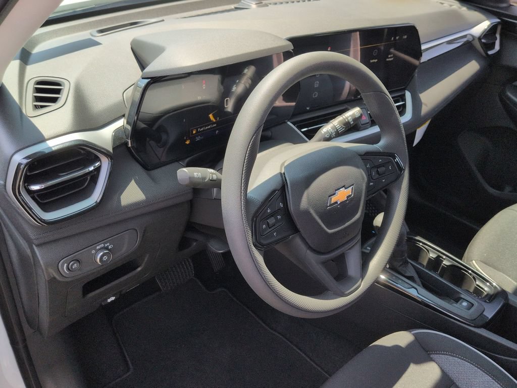 New 2026 Chevrolet TrailBlazer LS FWD image 11