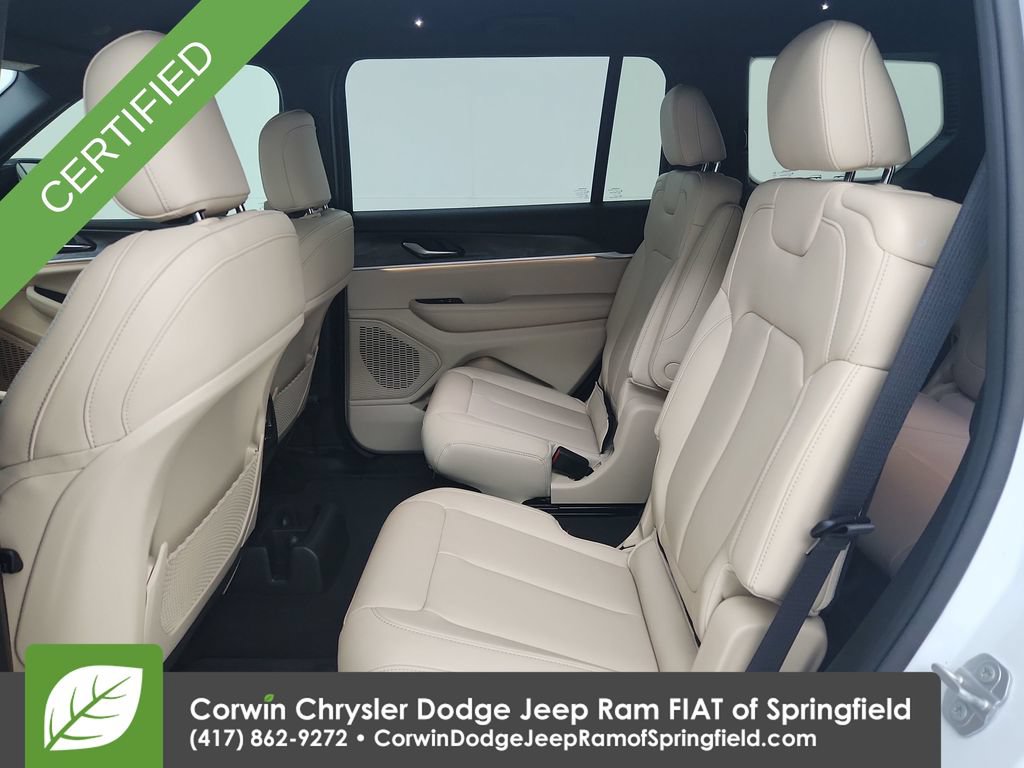 Used 2025 Jeep Grand Cherokee L Limited w/ Trailer Tow Package AWD/4WD image 29
