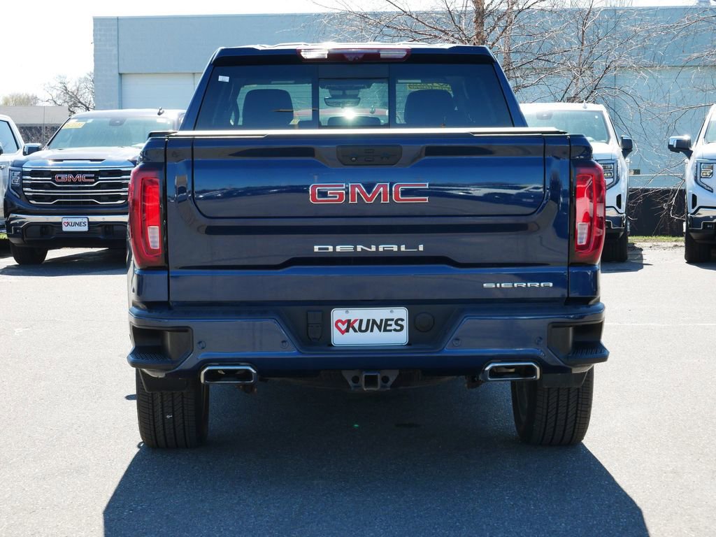 Used 2023 GMC Sierra 1500 Denali w/ Denali Reserve Package AWD/4WD image 7
