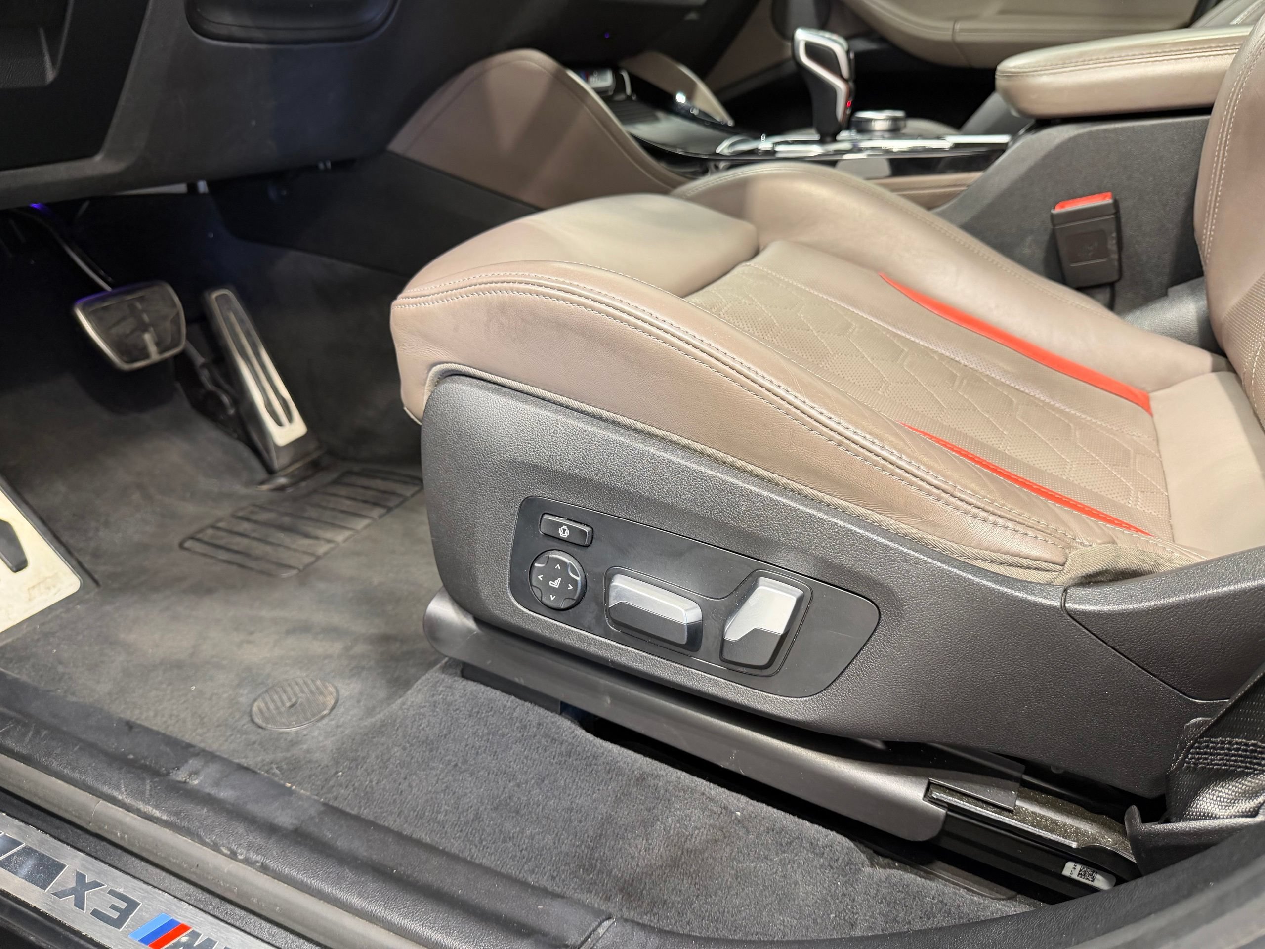 Used 2021 BMW X3 M w/ Executive Package AWD/4WD image 45