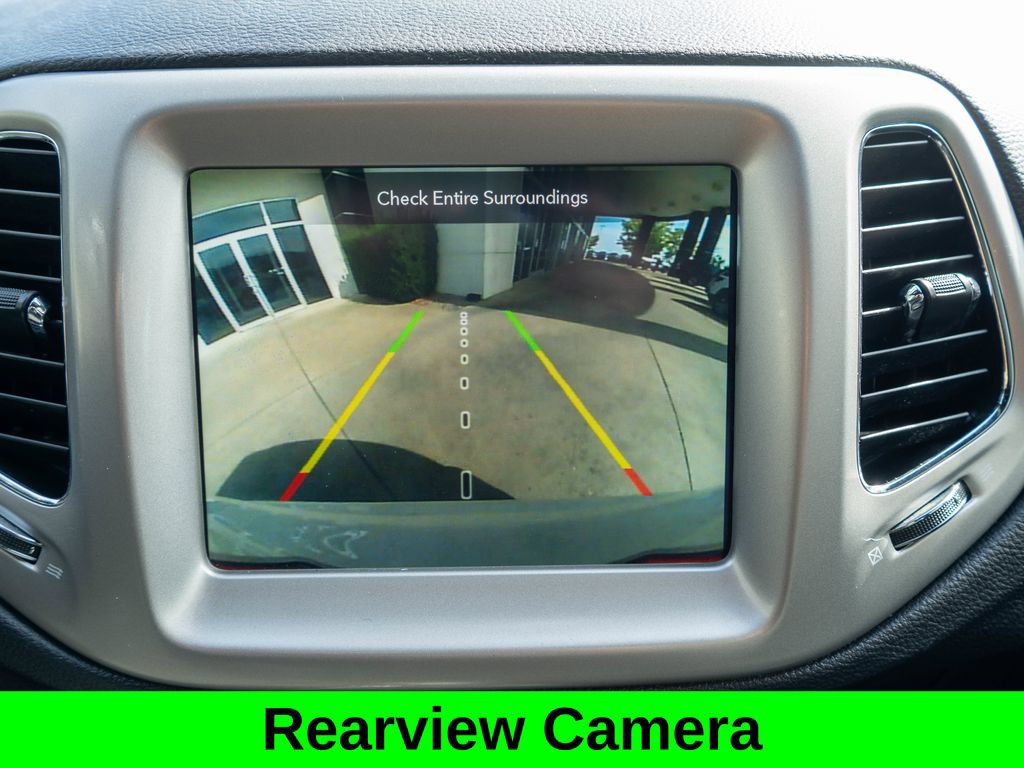 Used 2021 Jeep Compass Latitude w/ Sun and Sound Group AWD/4WD image 24