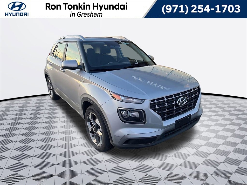 Used 2025 Hyundai Venue SEL