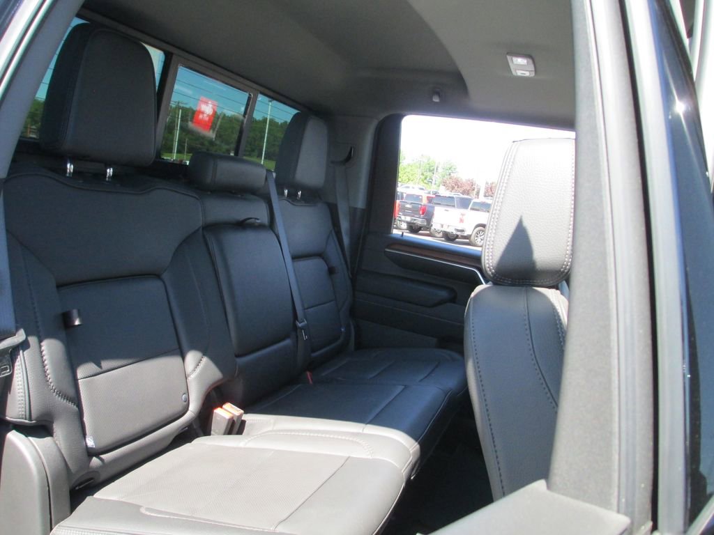 Used 2024 GMC Sierra 2500 Denali w/ Denali Reserve Package AWD/4WD image 26