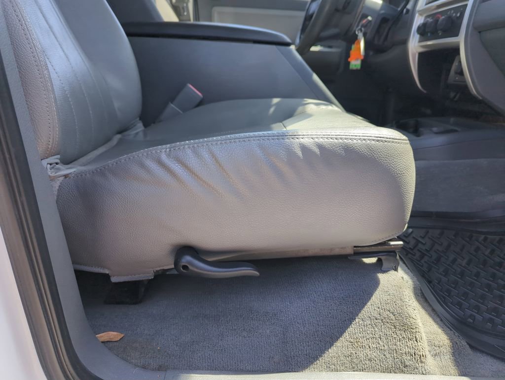 Used 2005 Dodge Dakota Laramie AWD/4WD image 34