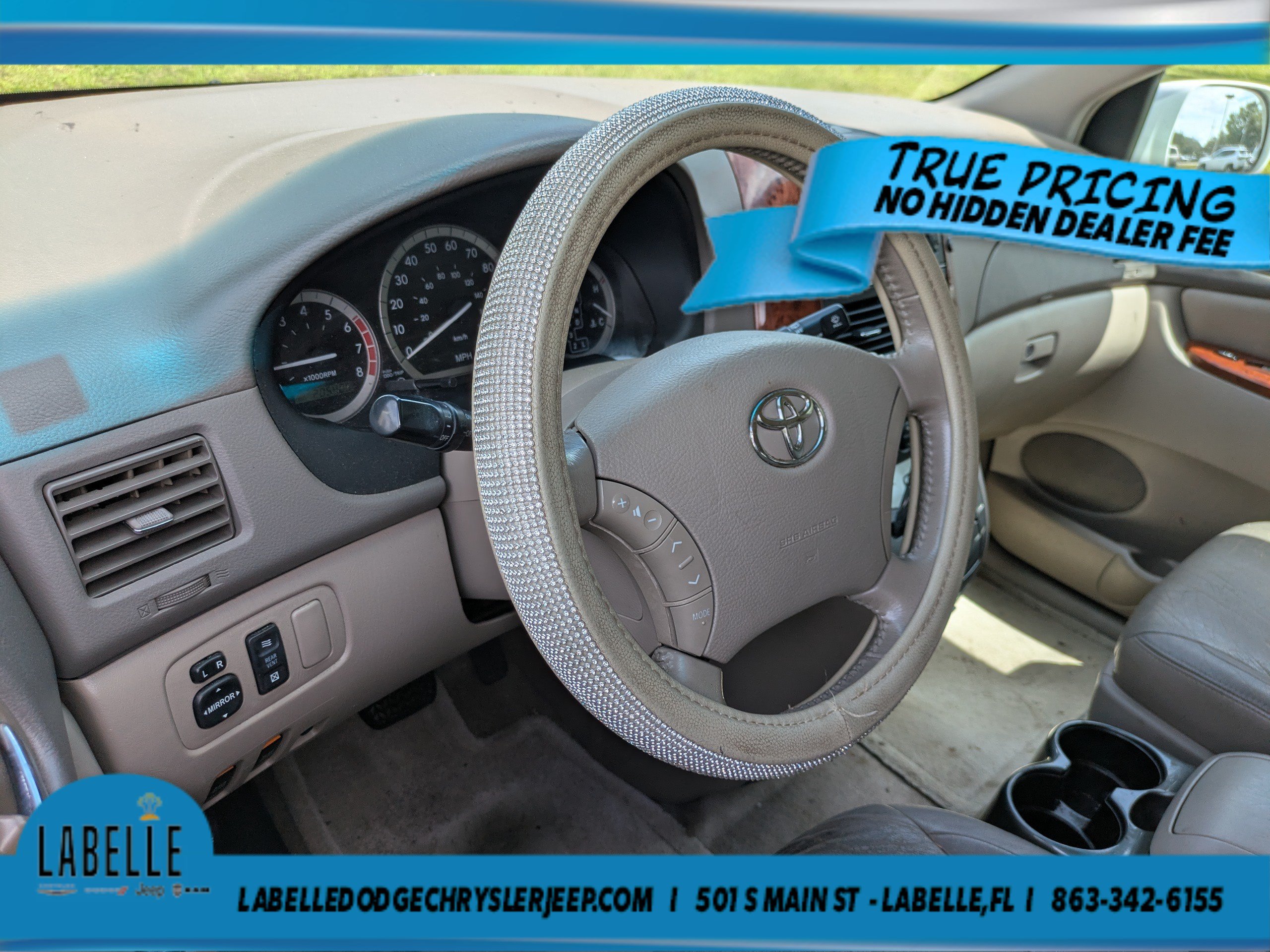 Used 2005 Toyota Sienna XLE w/ XLE Pkg 1 FWD image 15