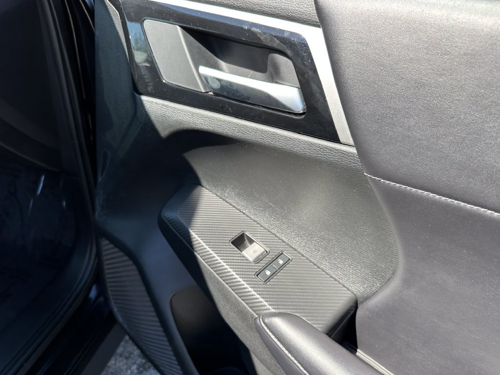 Used 2024 Mitsubishi Outlander SE AWD/4WD image 19