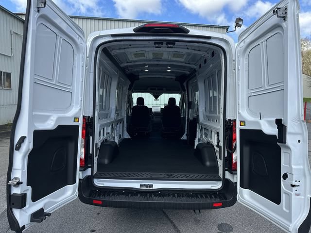 New 2026 Ford Transit 250 148 Medium Roof RWD image 21