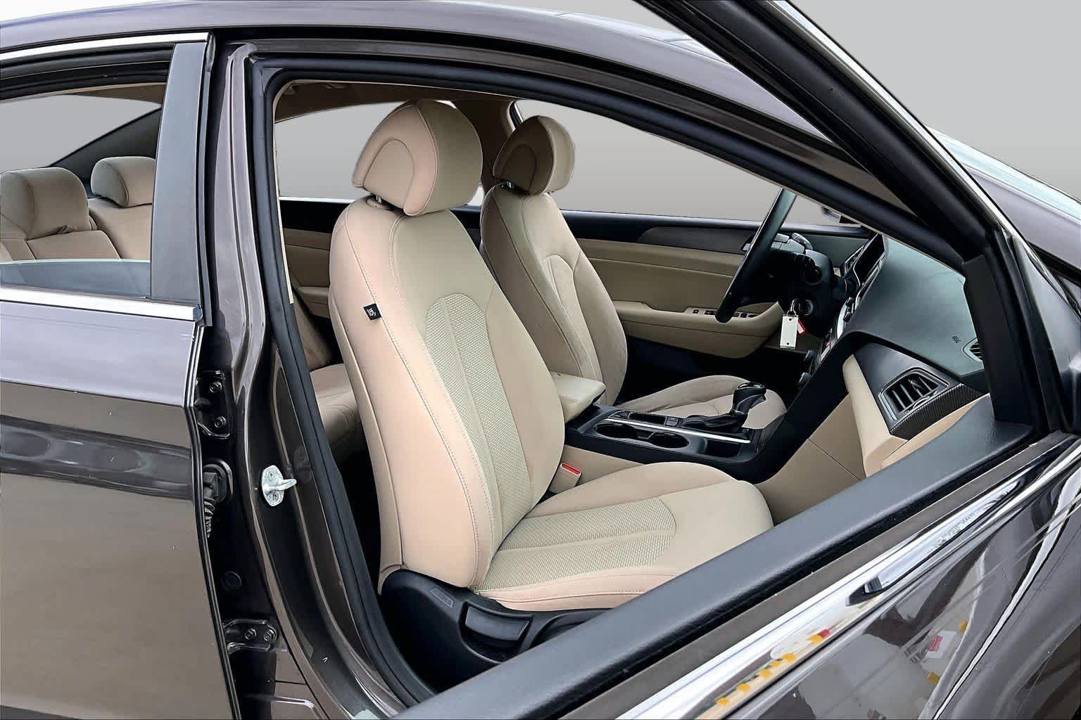 Used 2015 Hyundai Sonata Sport FWD image 9