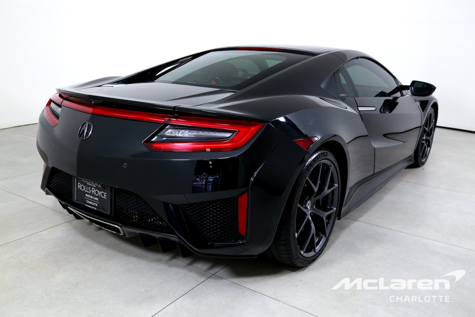 Used 2018 Acura NSX AWD/4WD image 8
