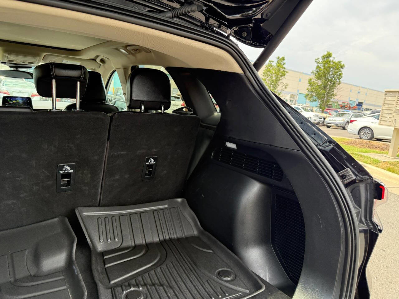 Used 2020 Ford Escape SEL image 33