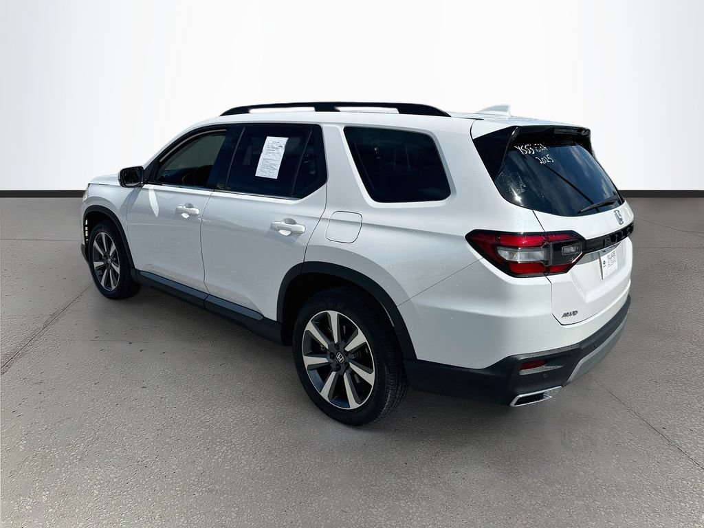 Used 2025 Honda Pilot Elite image 5