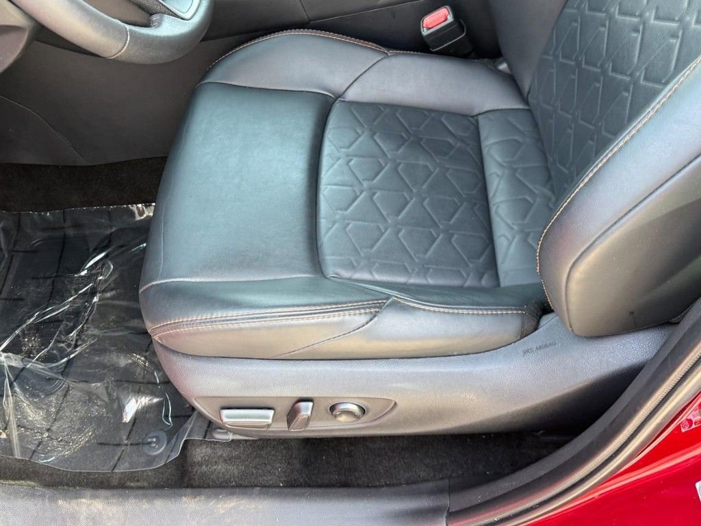 Used 2024 Toyota RAV4 Adventure image 16