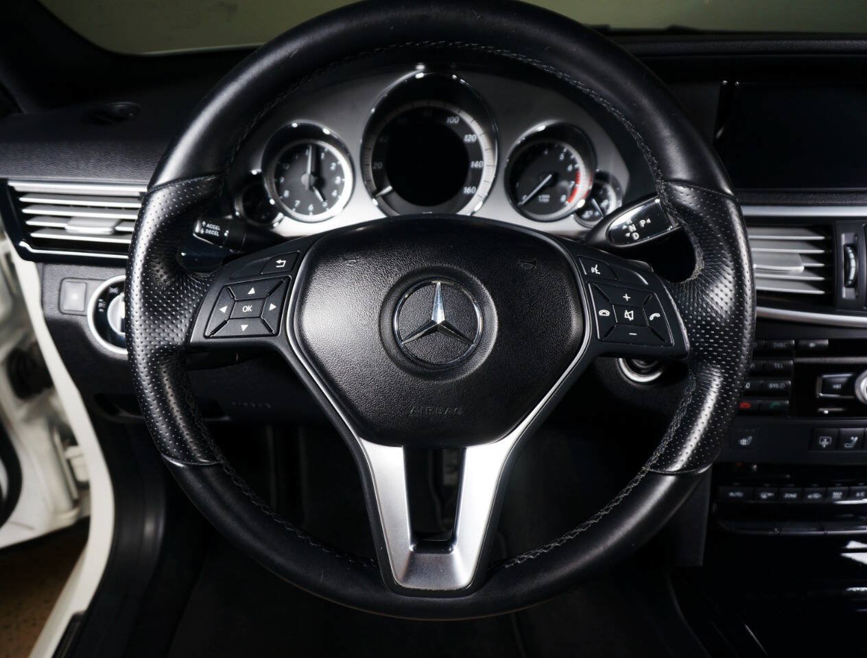 Used 2012 Mercedes-Benz E 350 Sedan image 17