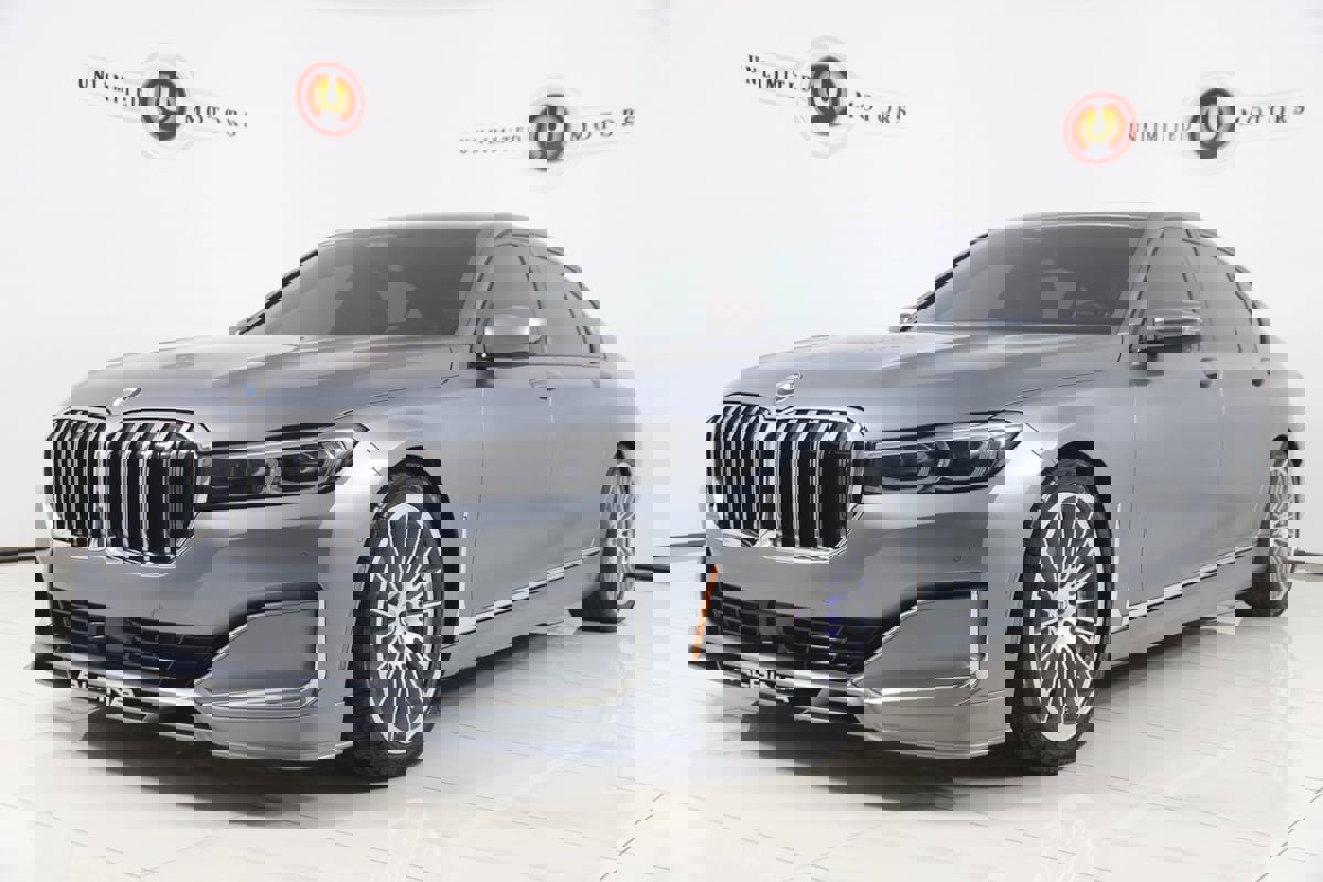 Used 2022 BMW ALPINA B7 xDrive w/ Luxury Rear Seating Package image 5