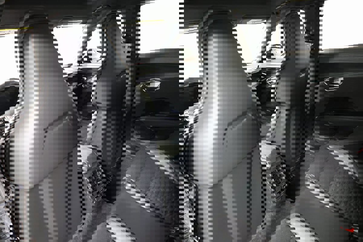 Used 2022 Audi e-tron GT Prestige image 53