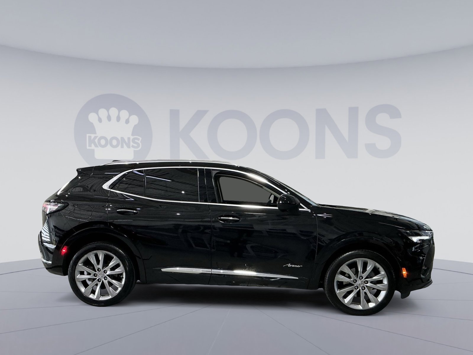 Used 2023 Buick Envision Avenir image 17