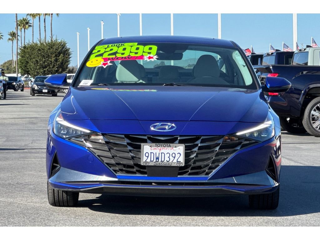 Used 2023 Hyundai Elantra Limited image 9