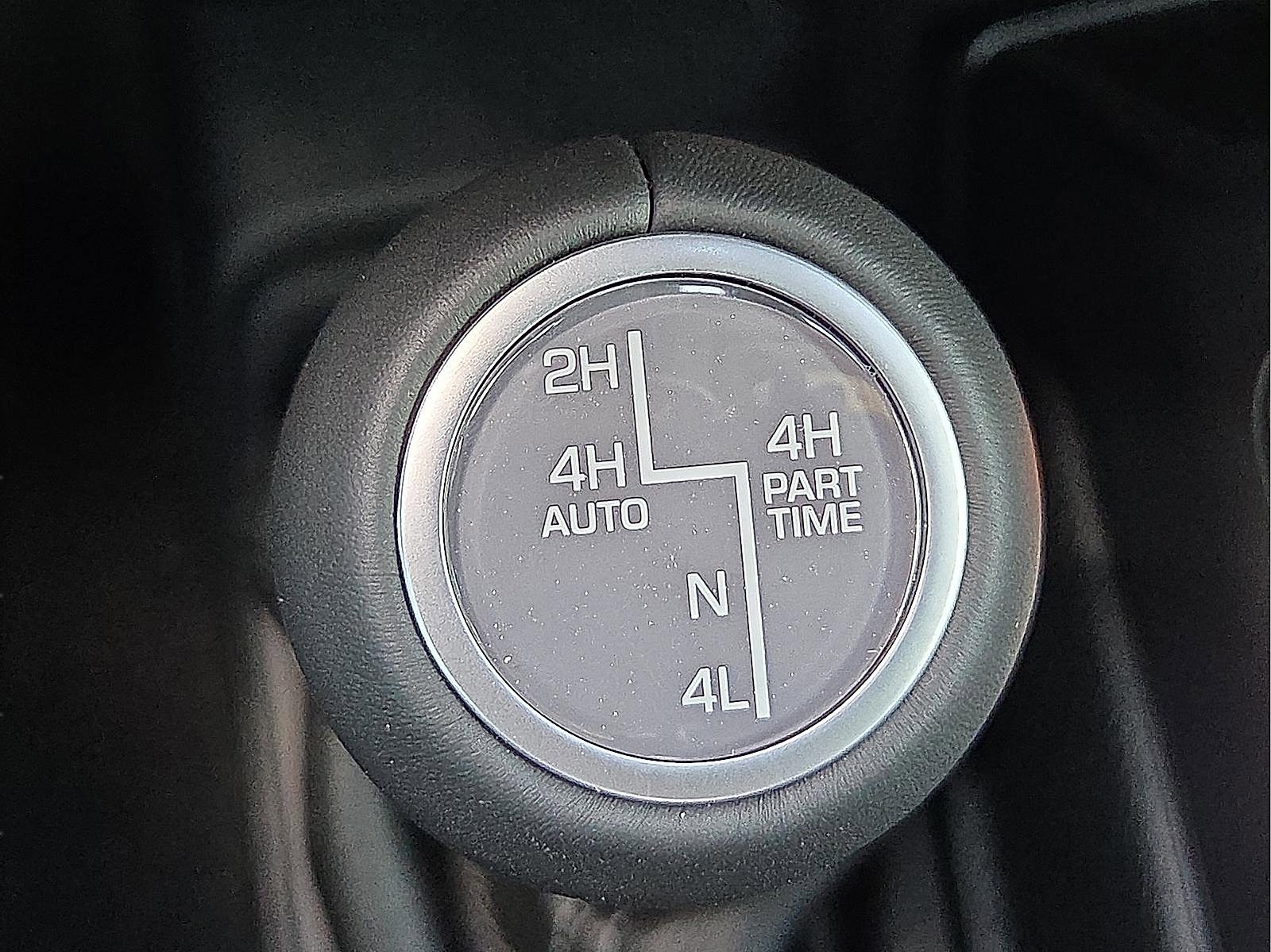 New 2025 Jeep Gladiator Rubicon image 18