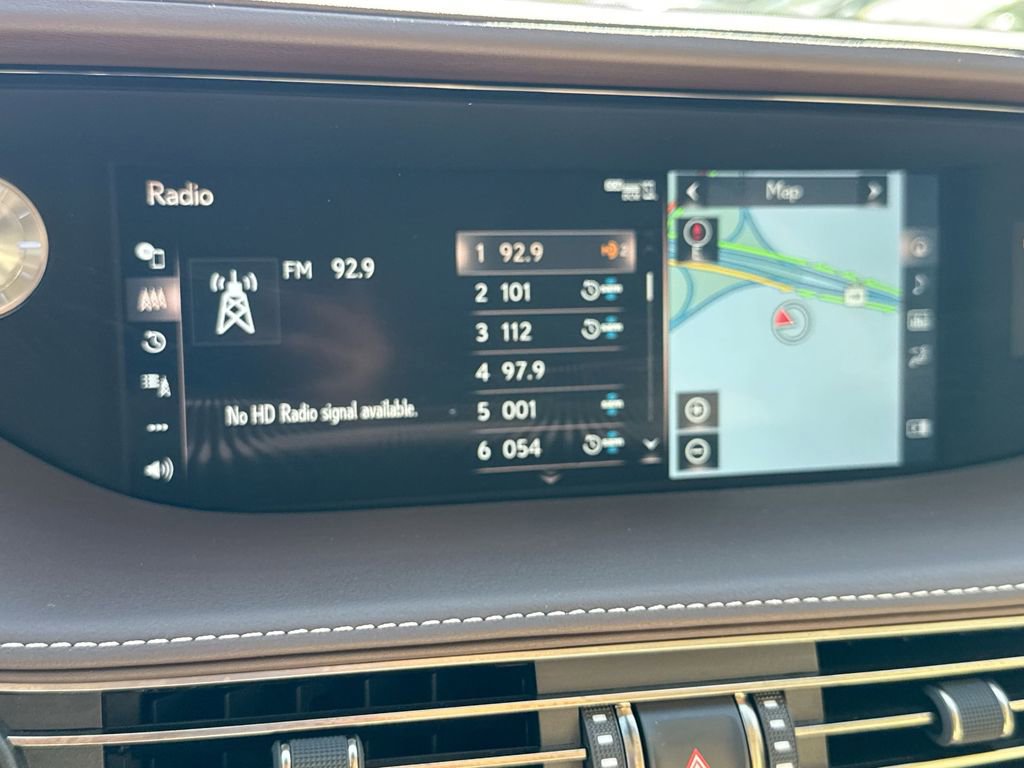 Used 2018 Lexus LS 500 w/ Interior Upgrade Package image 12