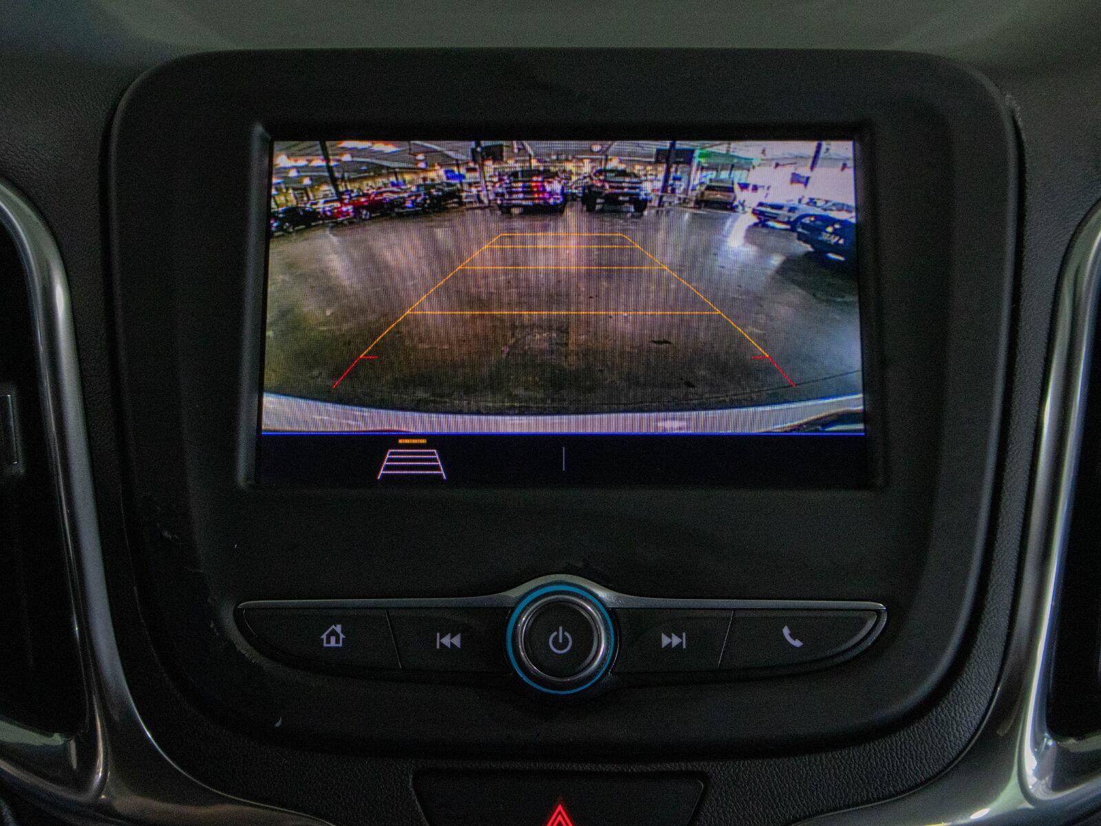 Used 2020 Chevrolet Equinox LT FWD image 6