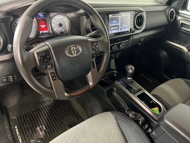 Used 2020 Toyota Tacoma TRD Off-Road image 29