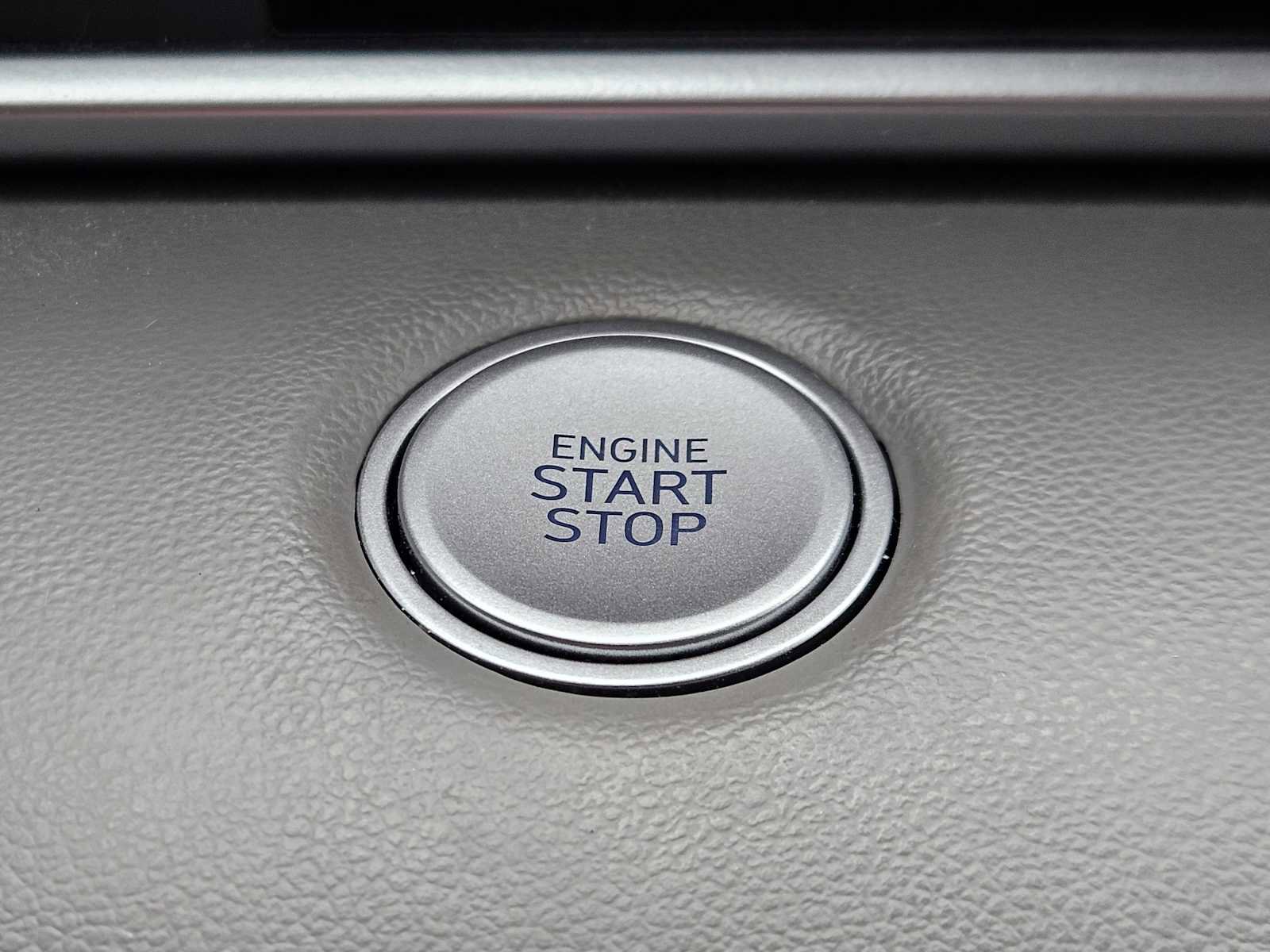 Used 2023 Hyundai Elantra SEL w/ Cargo Package FWD image 20