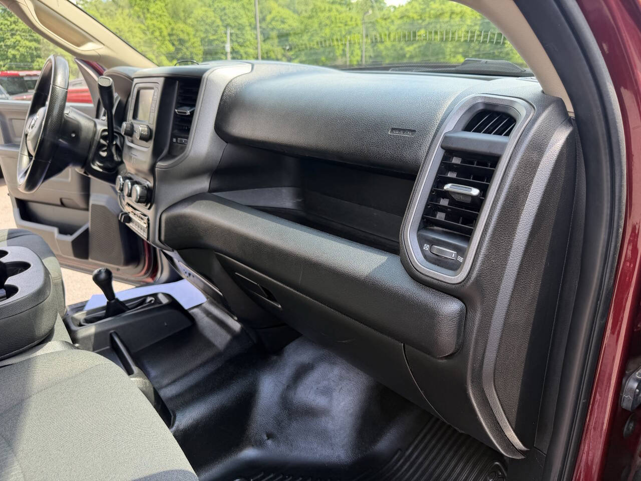 Used 2020 RAM 5500 Tradesman w/ Chrome Appearance Group AWD/4WD image 31