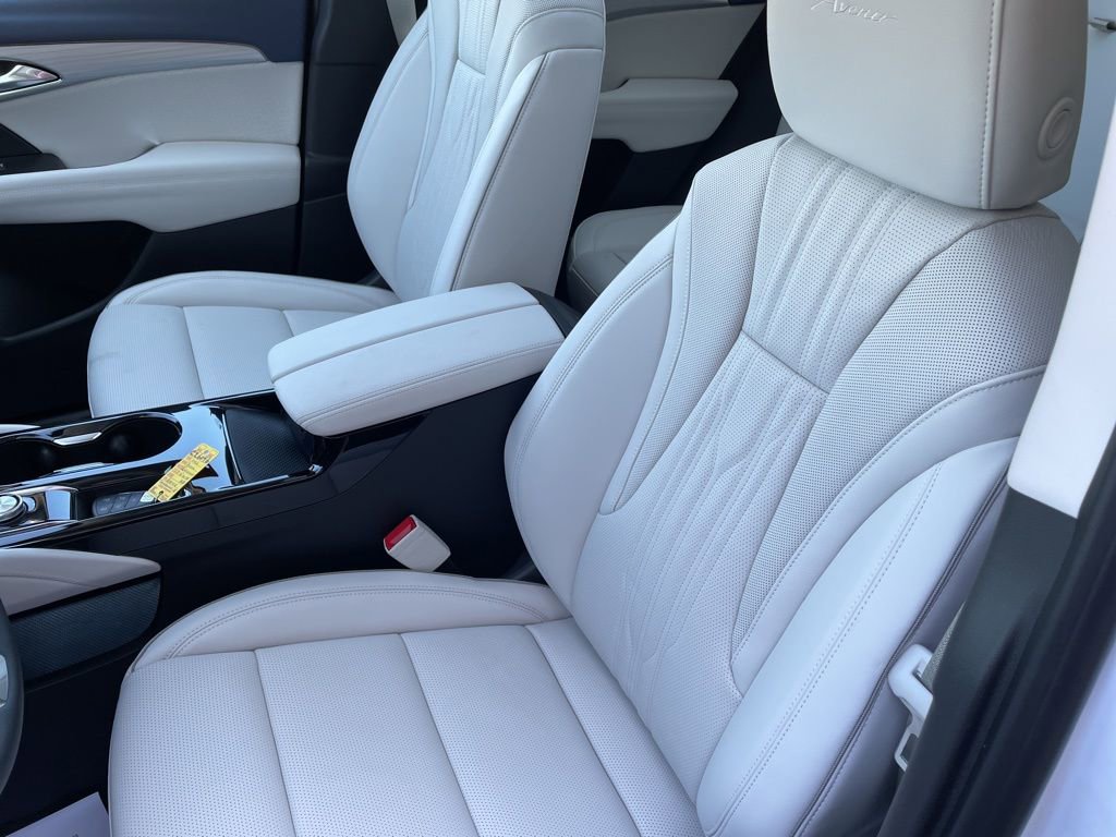 New 2026 Buick Envision Avenir image 13